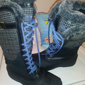 EUC NORTH FACE Boots